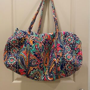 Vera Bradley XL tote bag